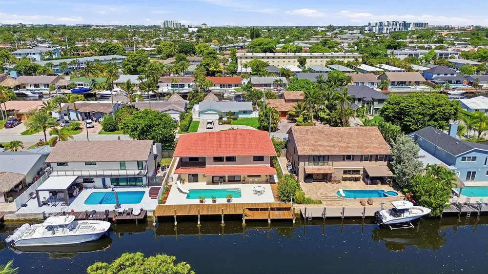 370 SE 13th Avenue Pompano Beach, FL 33060