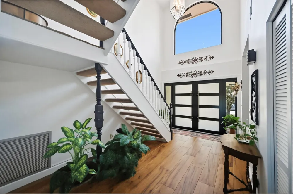 370 SE 13th Avenue Pompano Beach, FL 33060