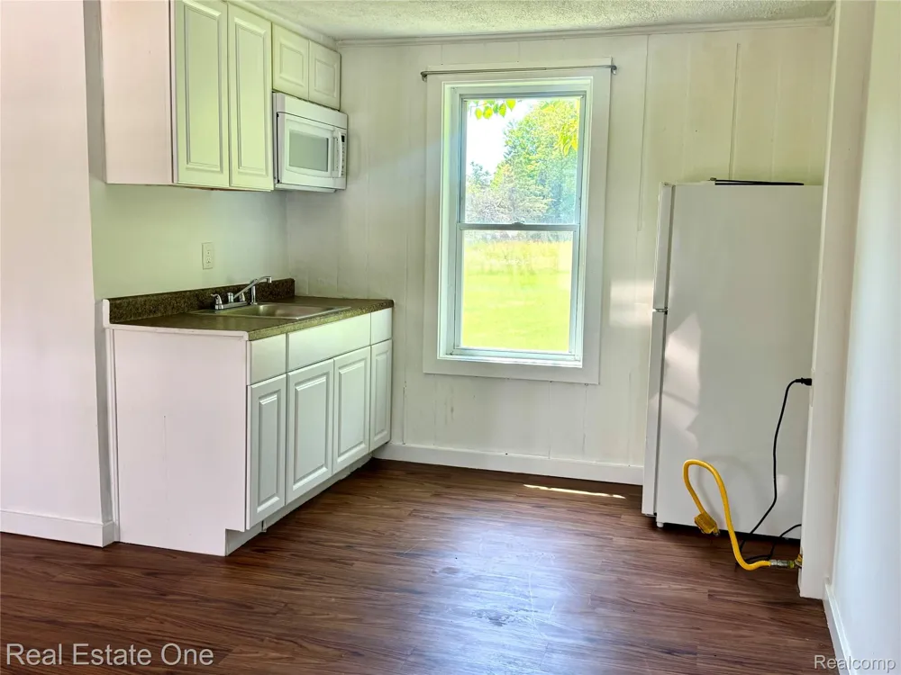 507 Lakeville Road #7 Addison Township, MI 48367