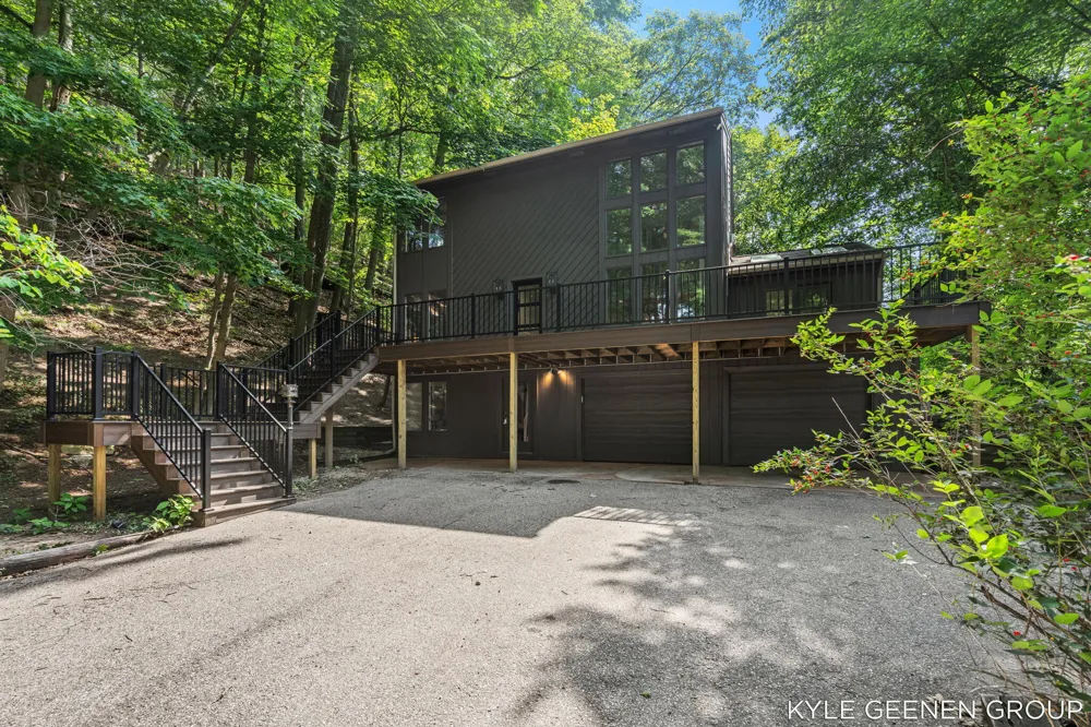 4719 Foxhill Lane Laketown Township, MI 49434