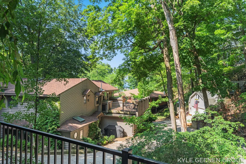 4719 Foxhill Lane Laketown Township, MI 49434