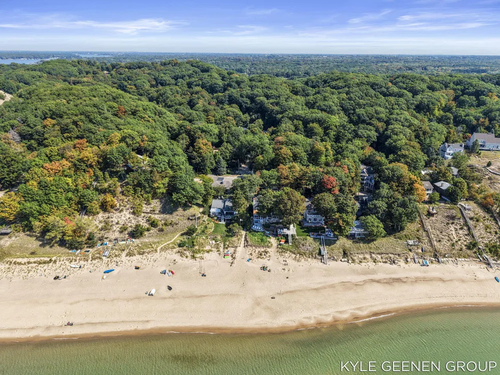 4719 Foxhill Lane Laketown Township, MI 49434