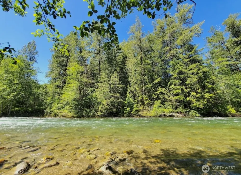 23000 618th Drive NE Darrington, WA 98241