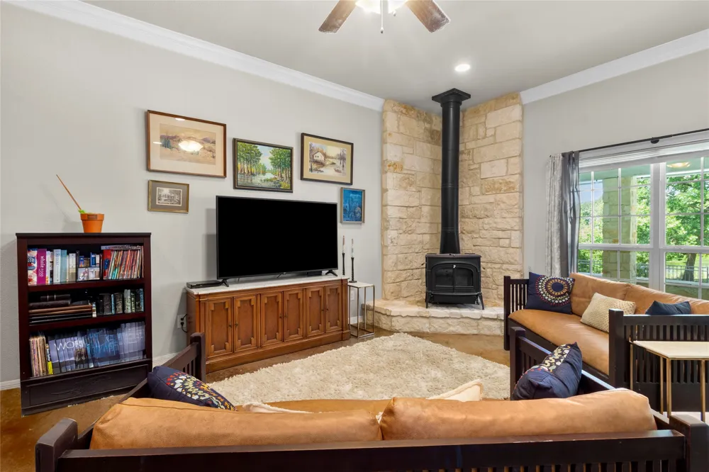 151 Tall Oaks Streetman, TX 75859
