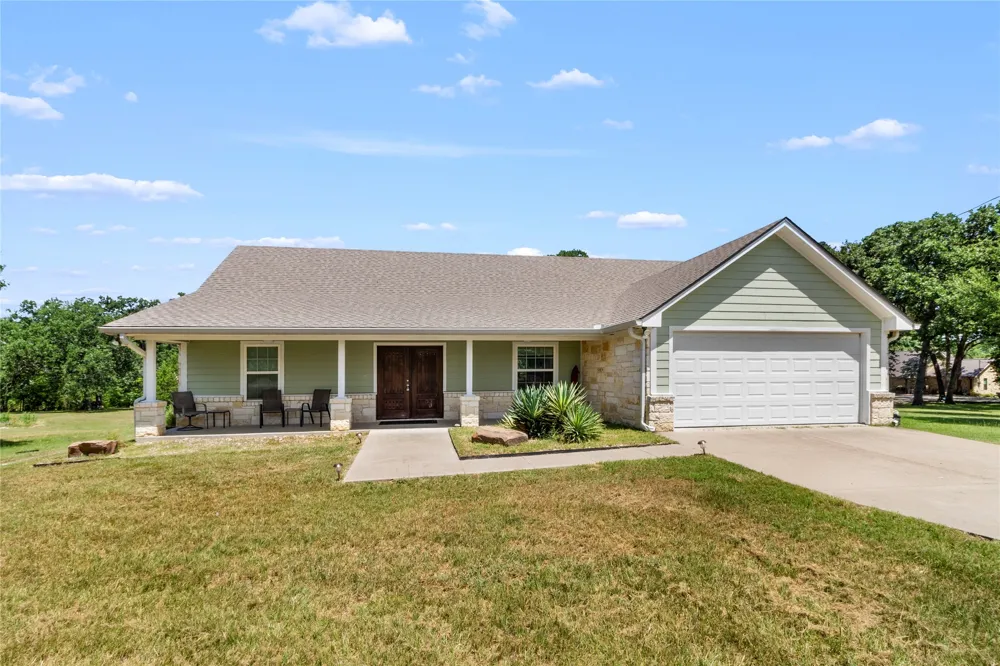 151 Tall Oaks Streetman, TX 75859