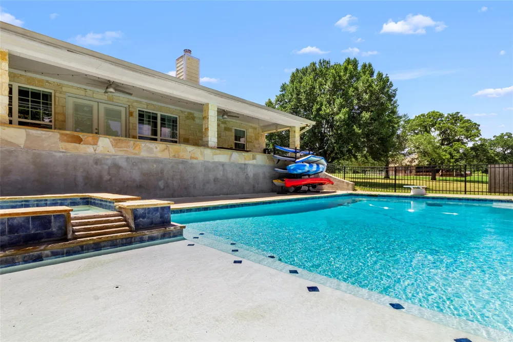 151 Tall Oaks Streetman, TX 75859