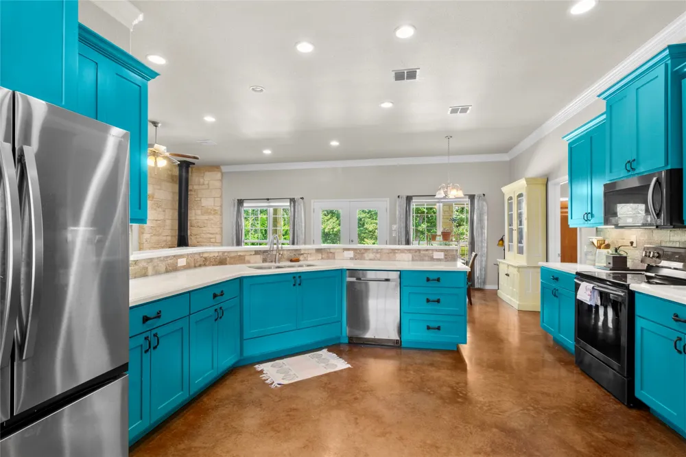 151 Tall Oaks Streetman, TX 75859