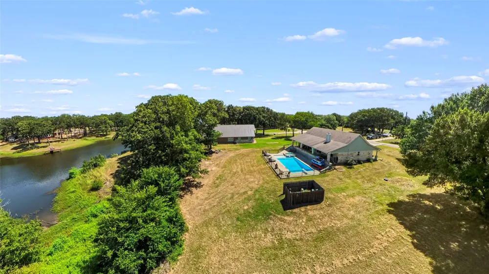 151 Tall Oaks Streetman, TX 75859