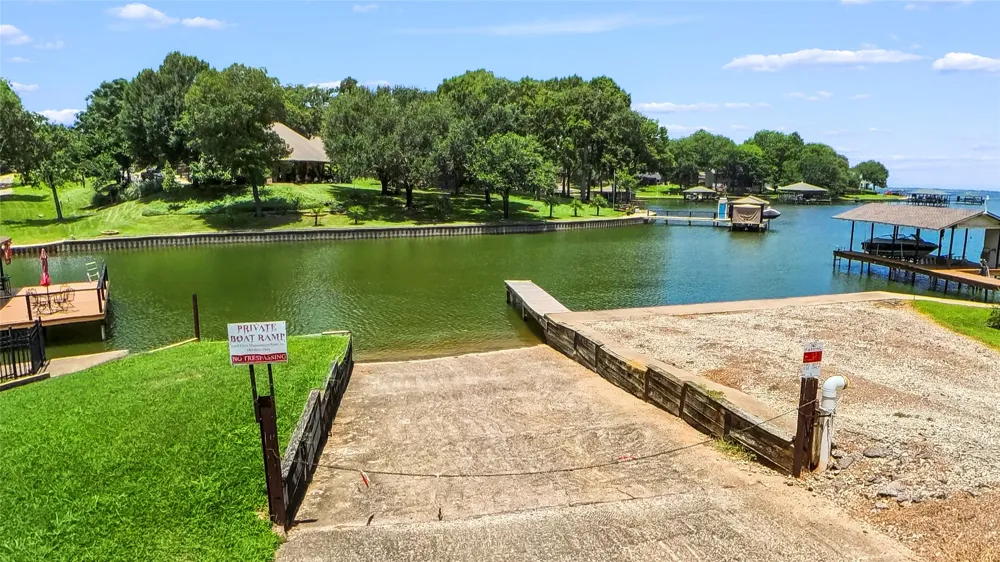 151 Tall Oaks Streetman, TX 75859