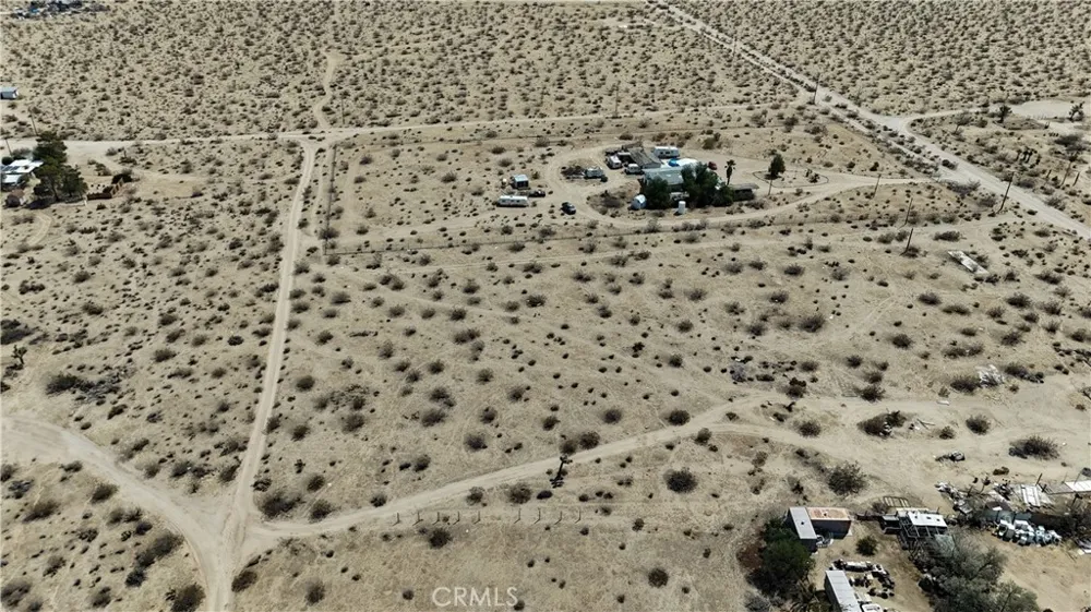 760 Carmel Street Joshua Tree, CA 92252
