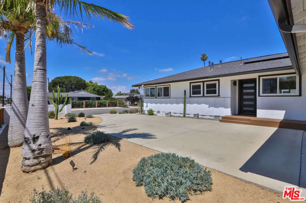 12831 Red Hill Avenue Tustin, CA 92780
