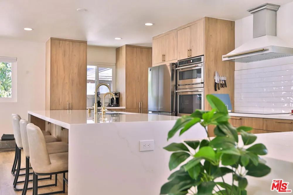 12831 Red Hill Avenue Tustin, CA 92780