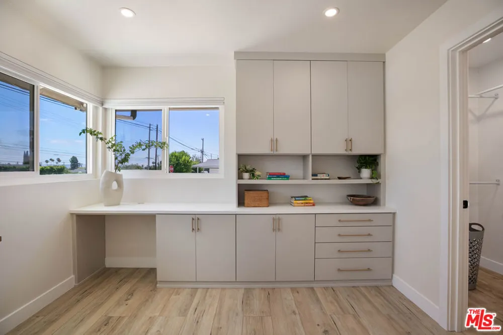 12831 Red Hill Avenue Tustin, CA 92780