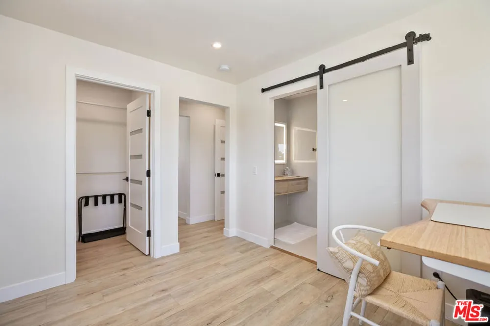 12831 Red Hill Avenue Tustin, CA 92780