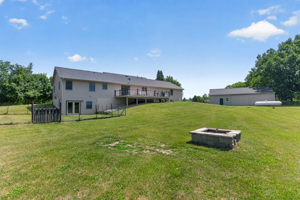 18167 W Austin Road Manchester, MI 48158