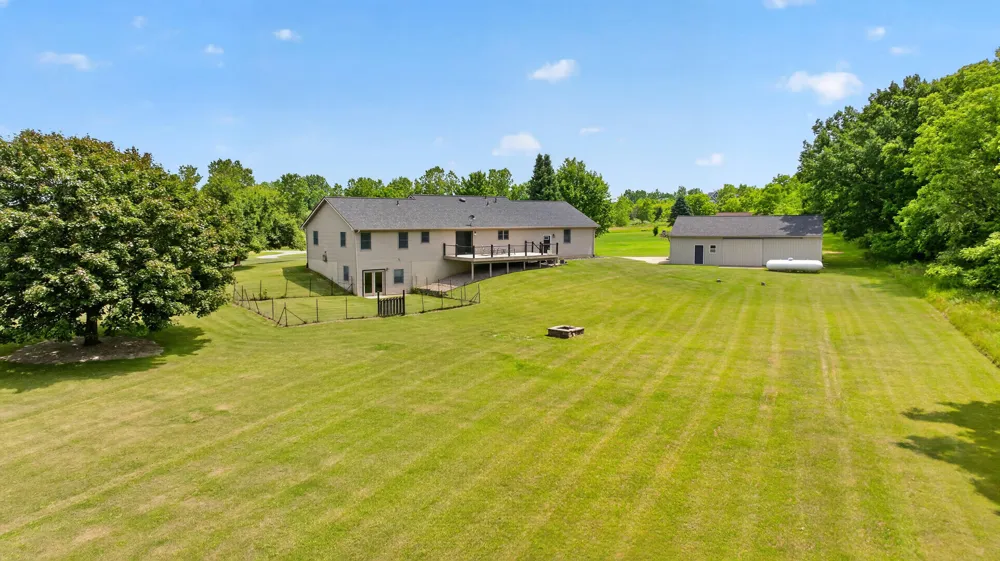 18167 W Austin Road Manchester, MI 48158
