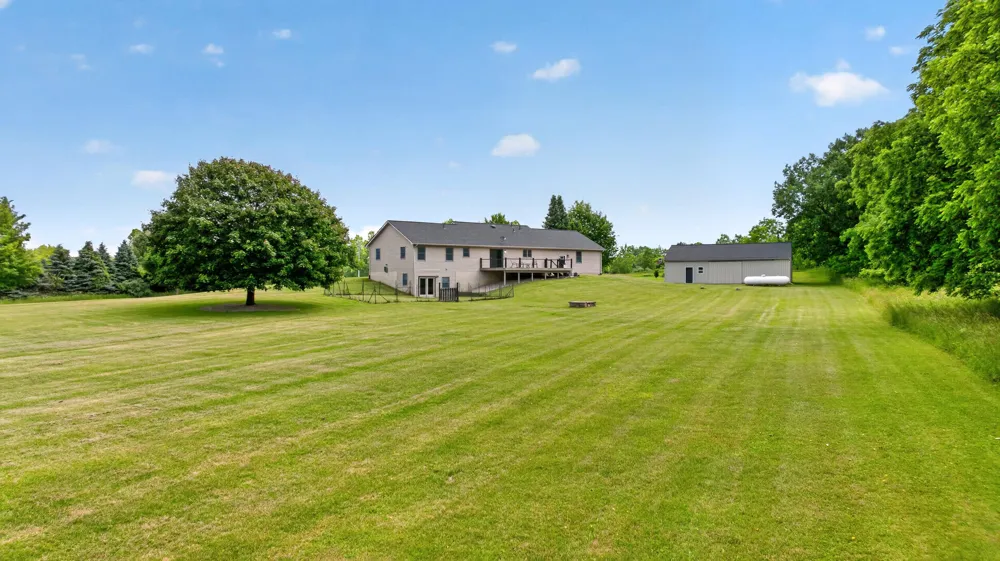 18167 W Austin Road Manchester, MI 48158