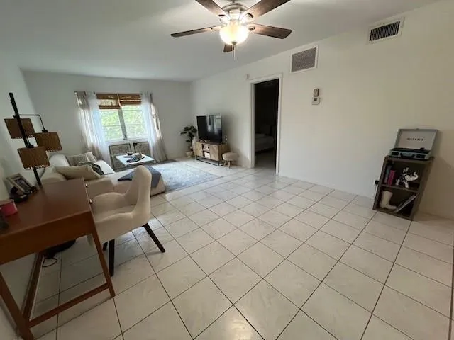 1950 Andrews Avenue #210d Wilton Manors, FL 33311
