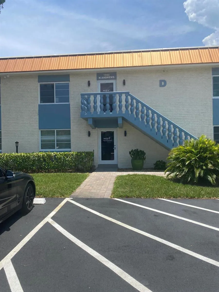 1950 Andrews Avenue #210d Wilton Manors, FL 33311