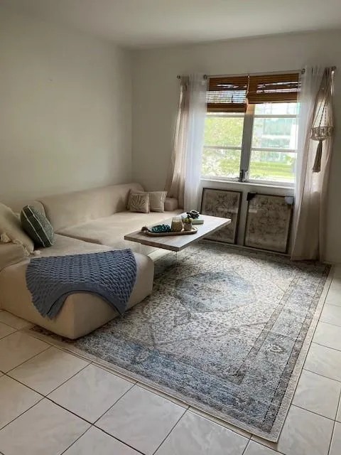 1950 Andrews Avenue #210d Wilton Manors, FL 33311