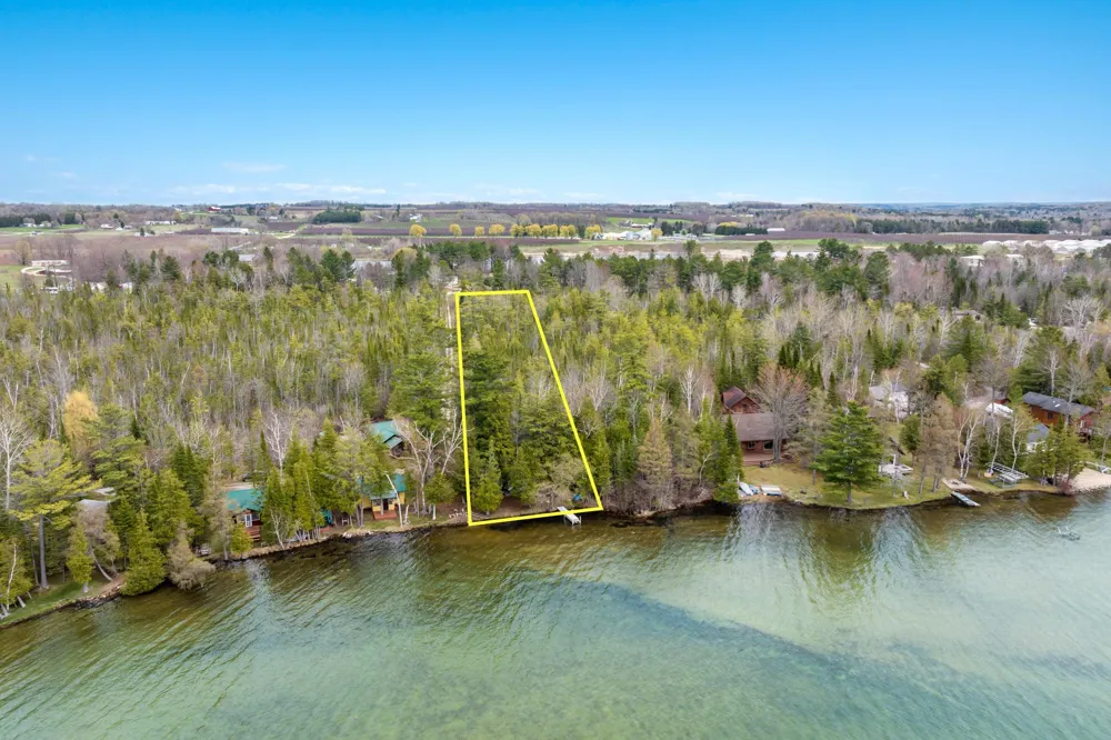 6386 Tricks Way Elk Rapids Township, MI 49648