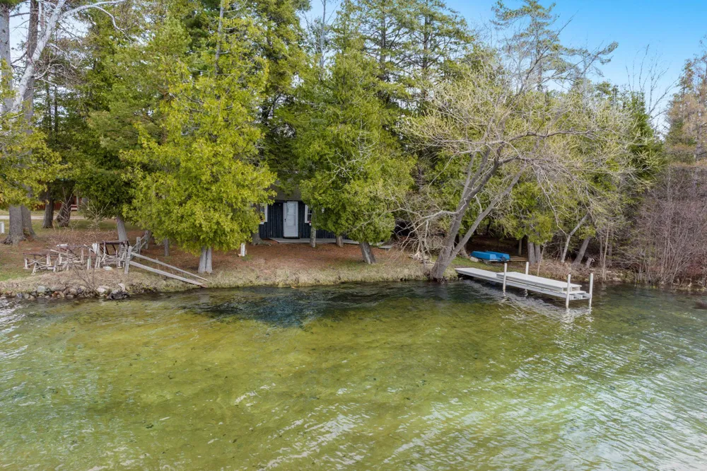 6386 Tricks Way Elk Rapids Township, MI 49648