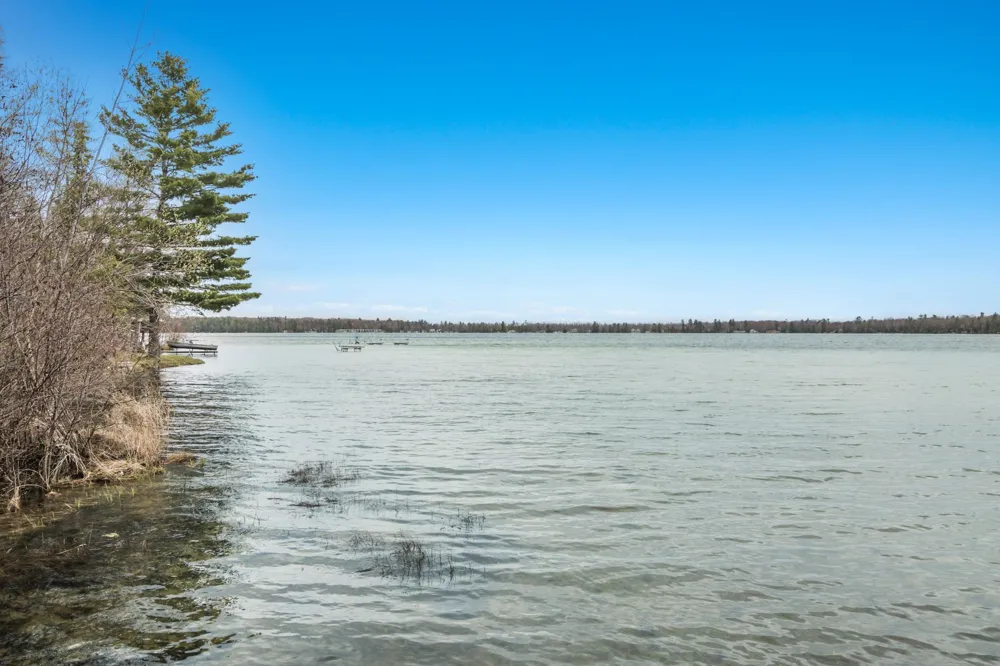 6386 Tricks Way Elk Rapids Township, MI 49648