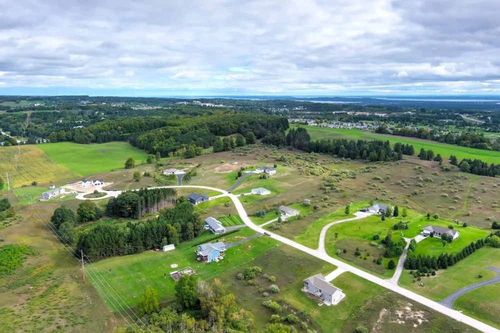 2424 Tyler Hills Drive Long Lake Township, MI 49685
