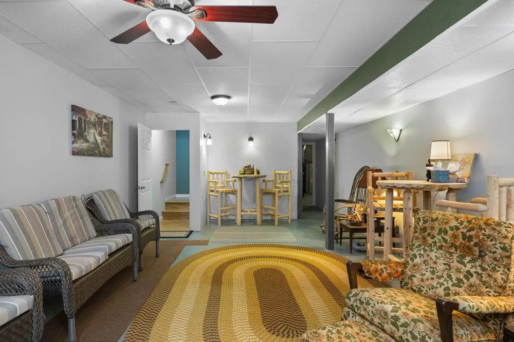 2424 Tyler Hills Drive Long Lake Township, MI 49685