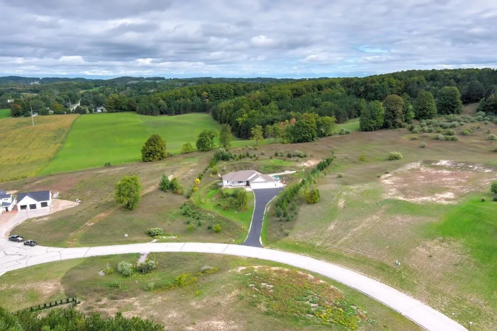 2424 Tyler Hills Drive Long Lake Township, MI 49685