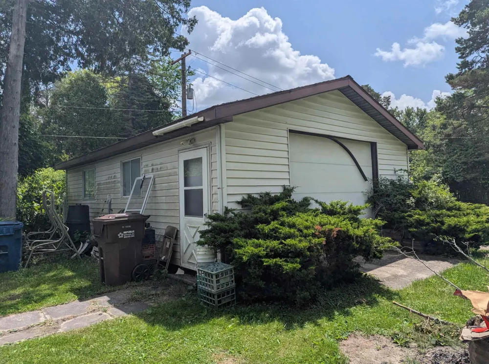 3525 East City Limits Road Standish Township, MI 48658