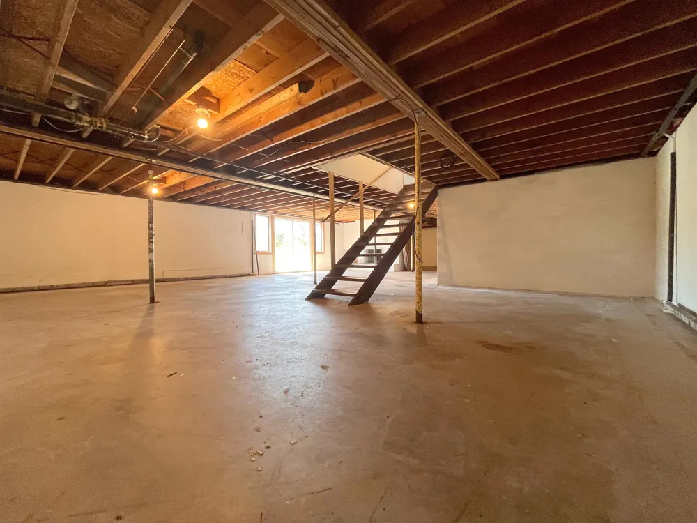 402 S Division Street Kearney Township, MI 49615