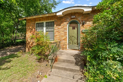 3014 Hemphill Park