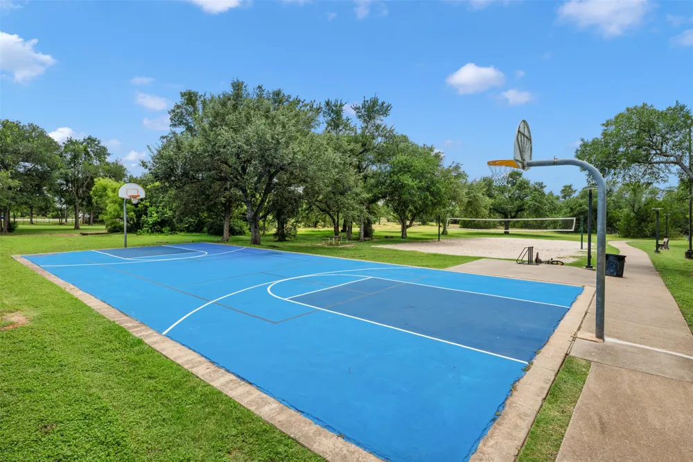 4011 Honey Bear Loop Round Rock, TX 78681