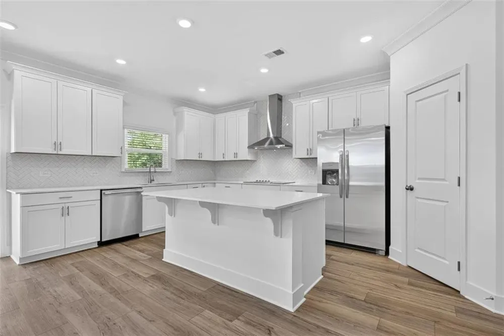 2800 Willow Creek Drive Watkinsville, GA 30677