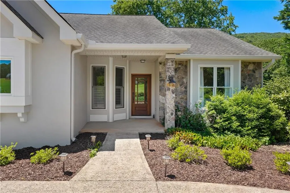 501 Granny Smith Circle Clarkesville, GA 30523