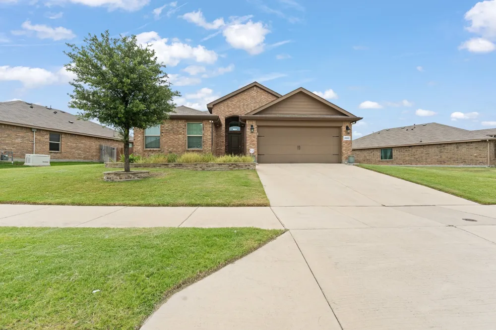 4600 Fringetree Way Fort Worth, TX 76036