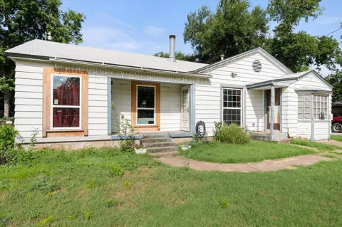 205 fannin Street