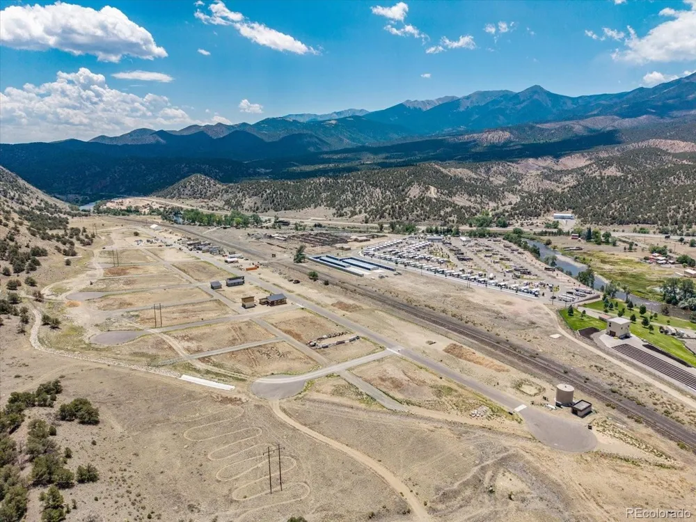 5063 Main Street Salida, CO 81201