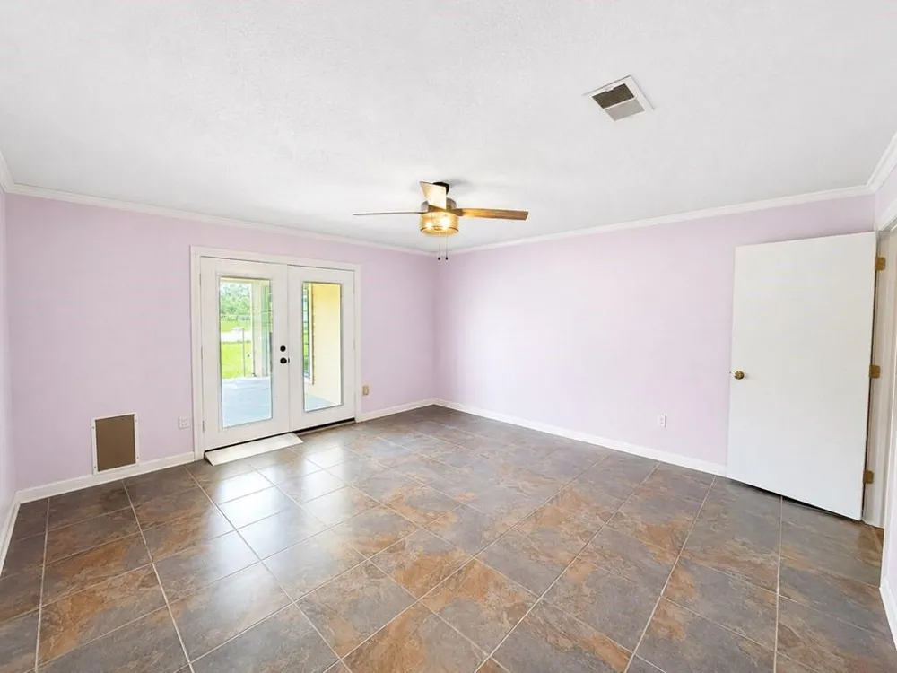 829 Fm 1004 W Kirbyville, TX 75956