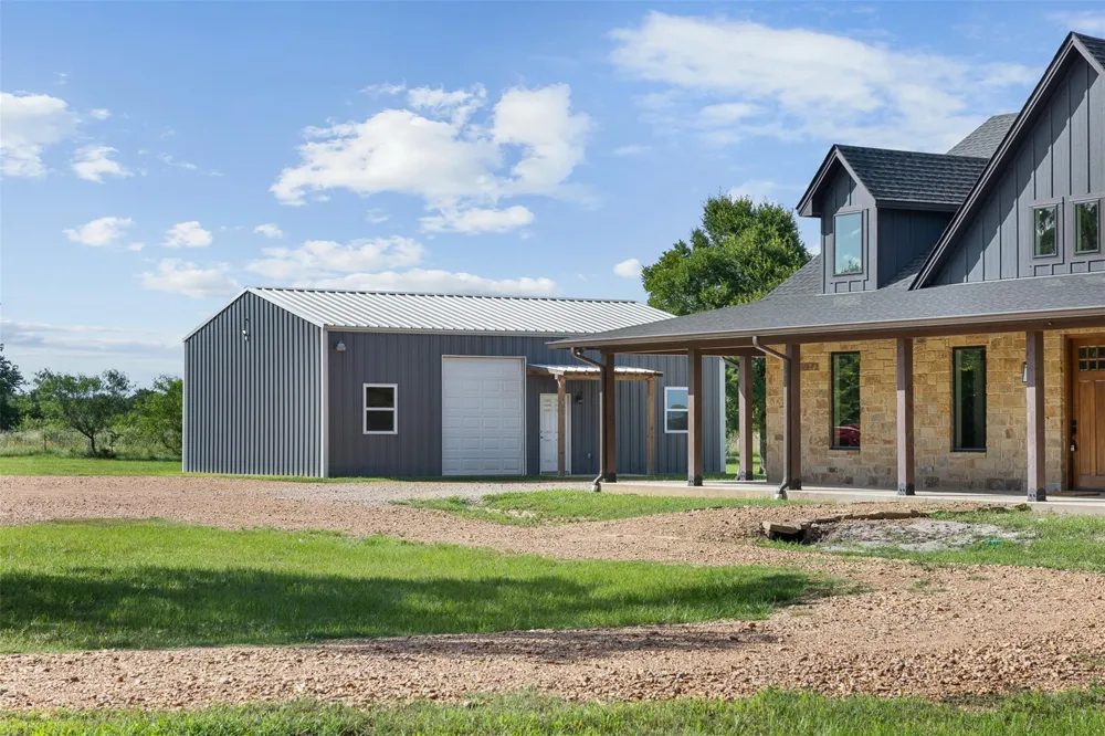 6951 Watermelon Road Somerville, TX 77879