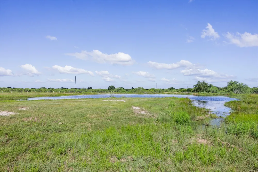 6951 Watermelon Road Somerville, TX 77879