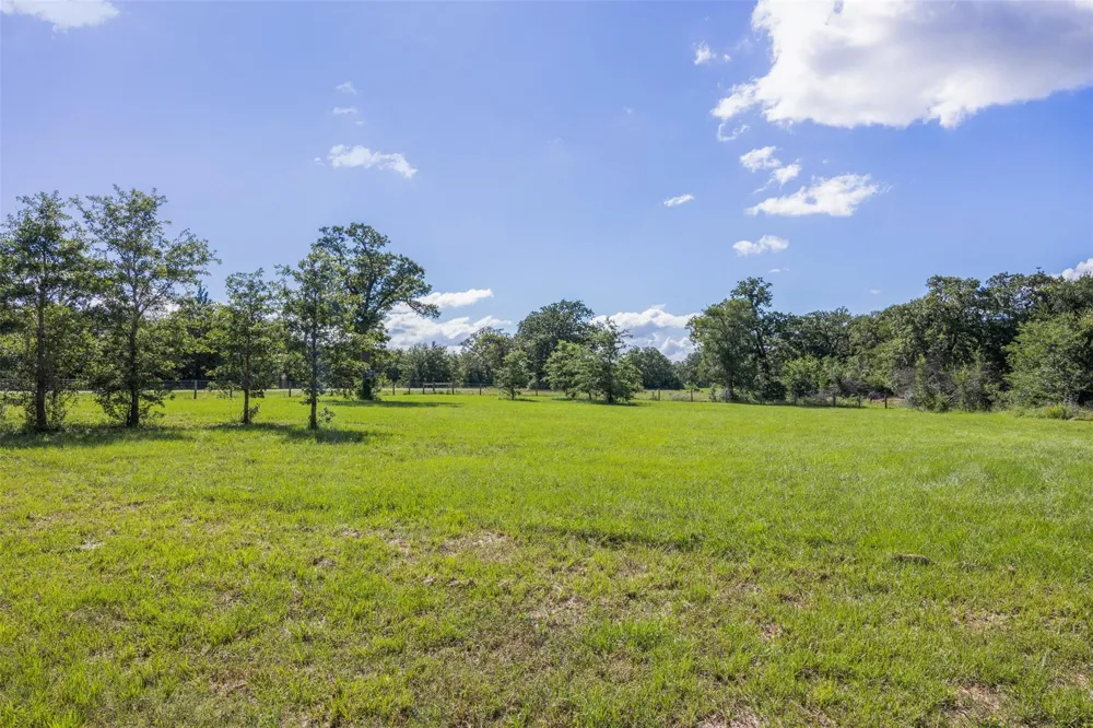 6951 Watermelon Road Somerville, TX 77879