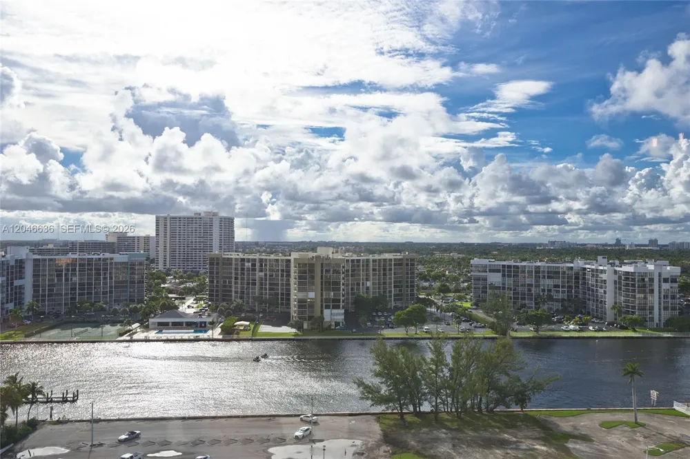 3505 S Ocean Dr #1505 Hollywood, FL 33019