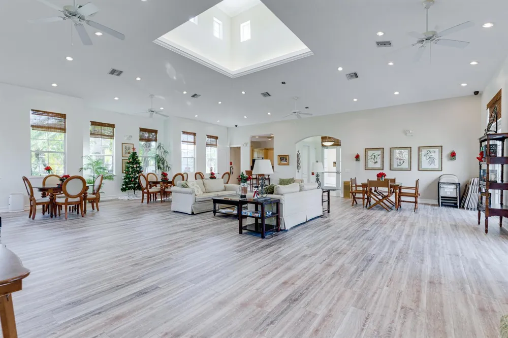1805 Bridgepointe Circle #2 Vero Beach, FL 32967