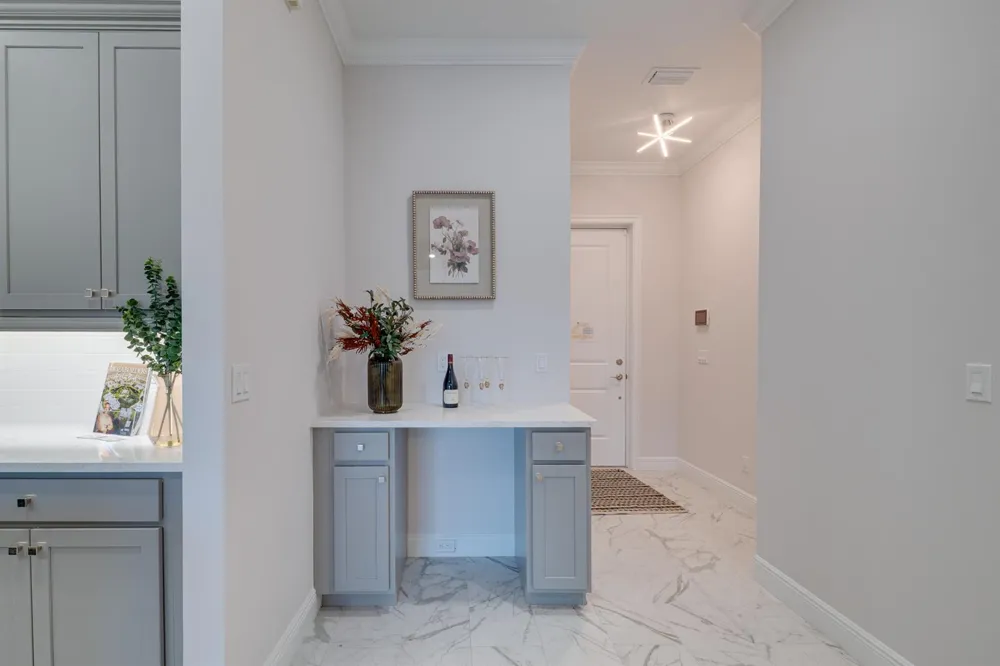 1805 Bridgepointe Circle #2 Vero Beach, FL 32967