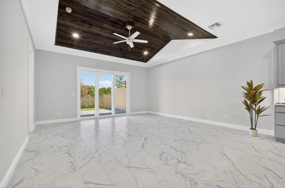 1805 Bridgepointe Circle #2 Vero Beach, FL 32967