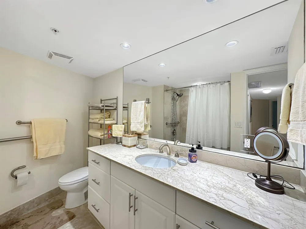 3000 Ocean Drive #20-b Singer Island, FL 33404