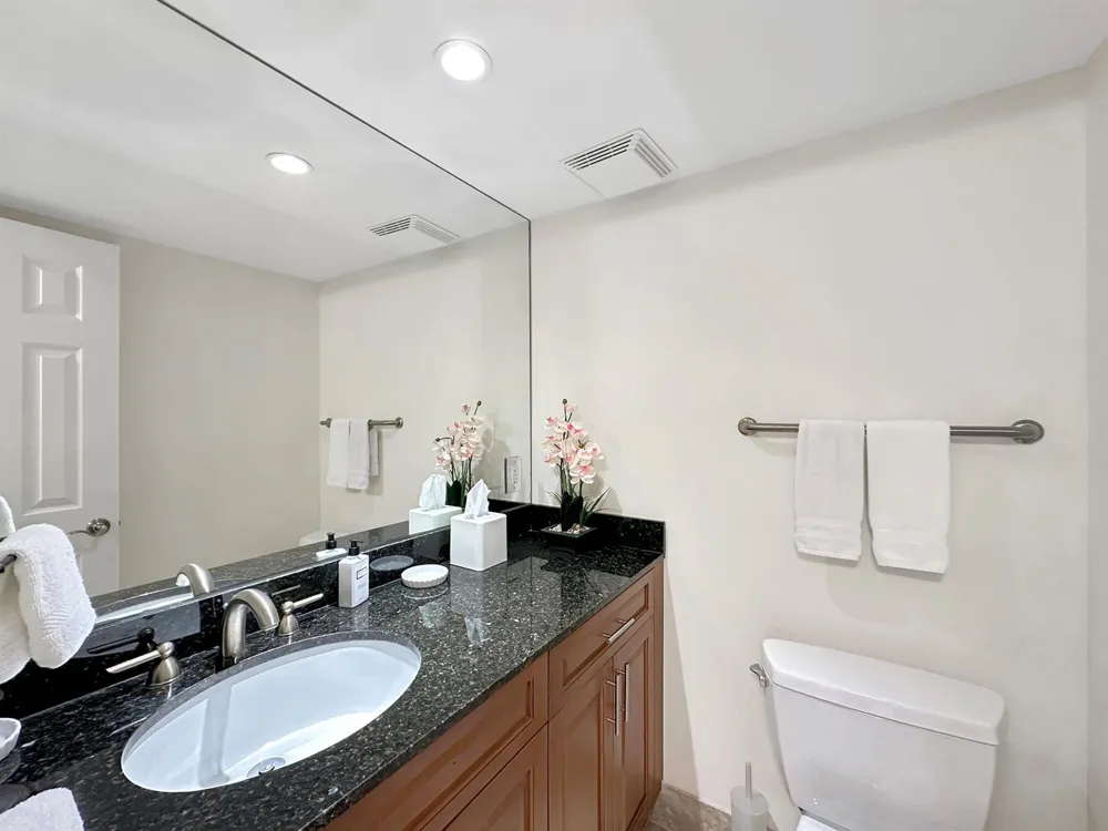 3000 Ocean Drive #20-b Singer Island, FL 33404