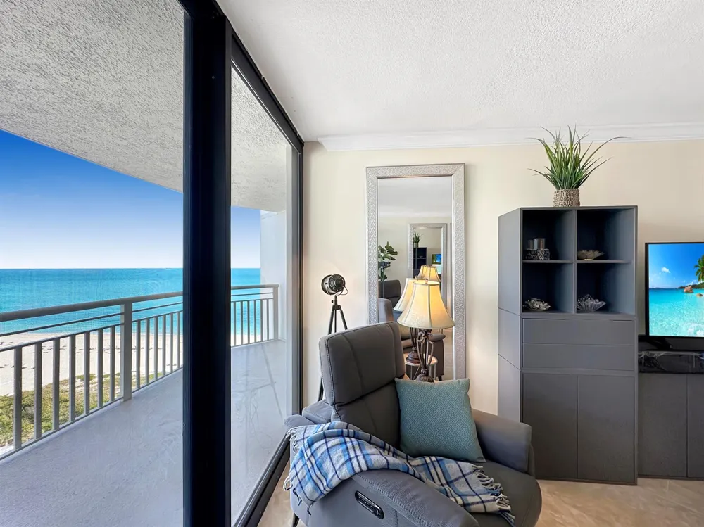 3000 Ocean Drive #20-b Singer Island, FL 33404